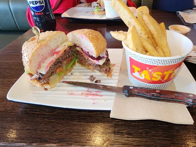 Grill'd Burgers - Browns plains