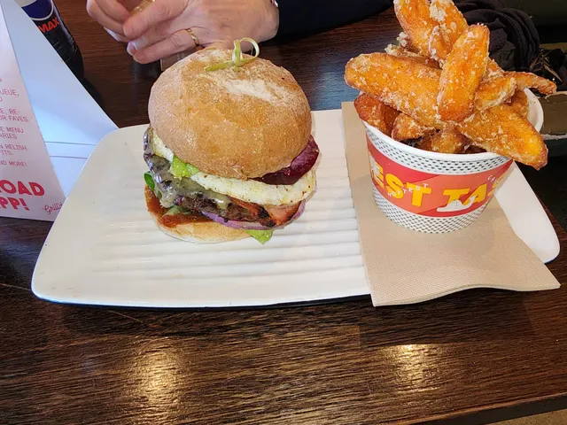Grill'd Burgers - Browns plains
