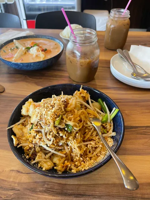 Khao Siam Thai