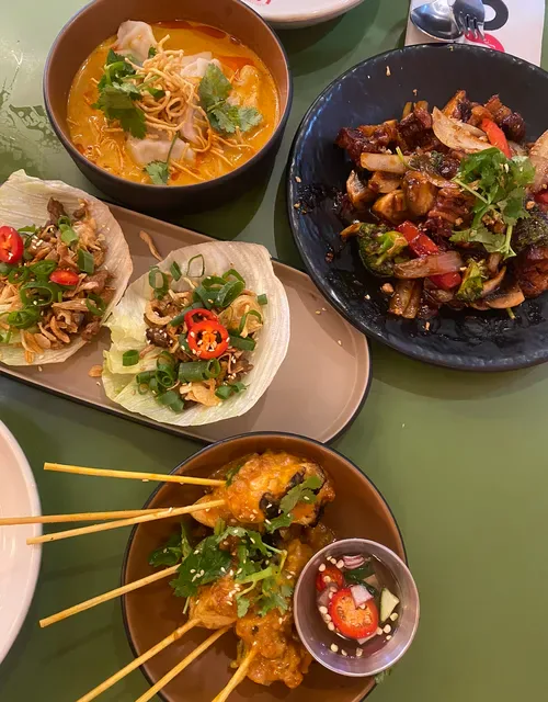 Kinn Thai Hyperdome