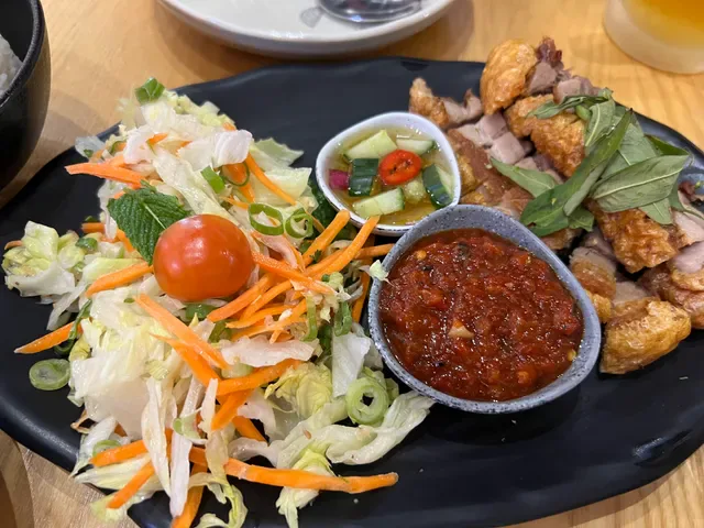 Kinn Thai Hyperdome