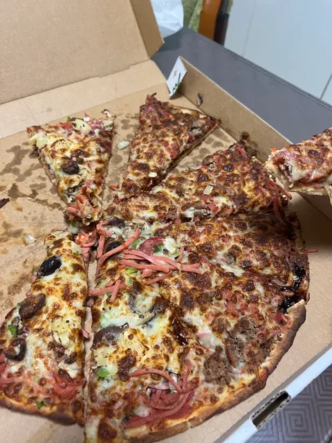 Lawrence's Pizza