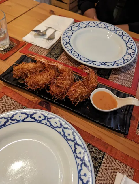 Mae Ploy Thai Restaurant