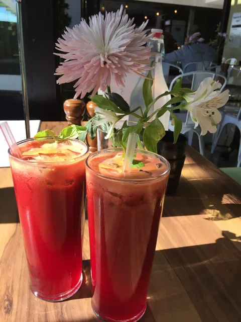 Mi Casa Café
