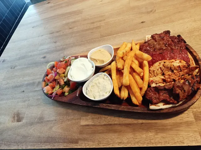 Pazar Mediterranean Grill