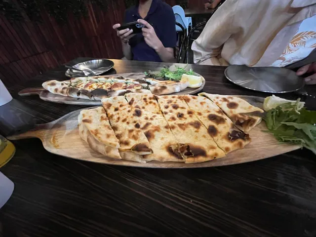 Pizza Palace Grill Burger & Pide