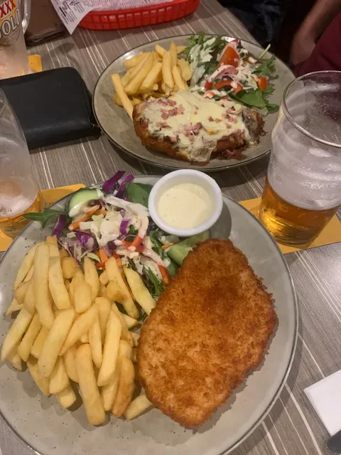 Royal Hotel
