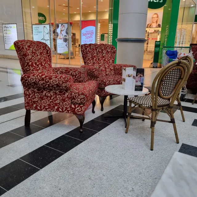 Shingle Inn Grand Plaza