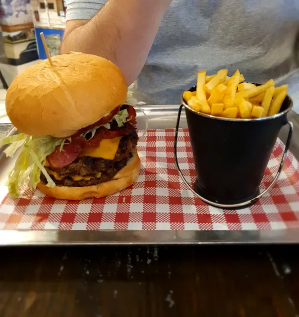 The American Bourbon Bar & Grill