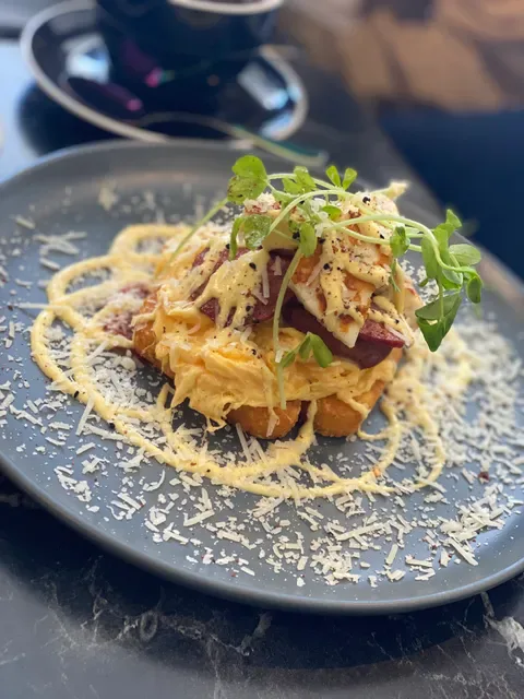 THR33 Coffee Bar And Restaurant