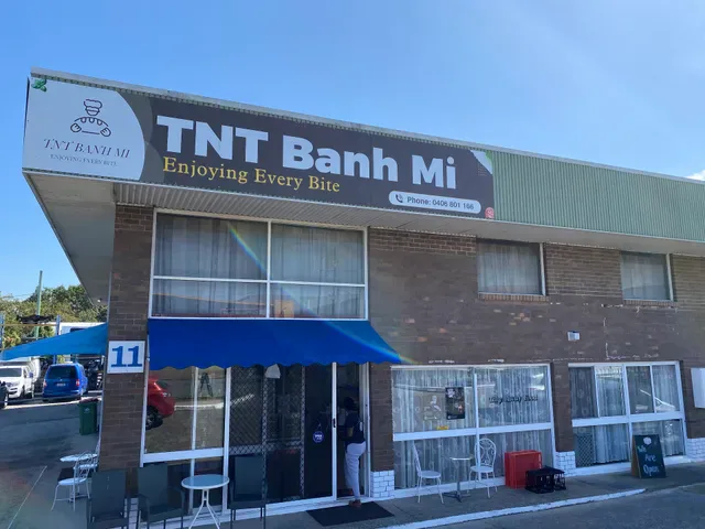 TnT Banh Mi