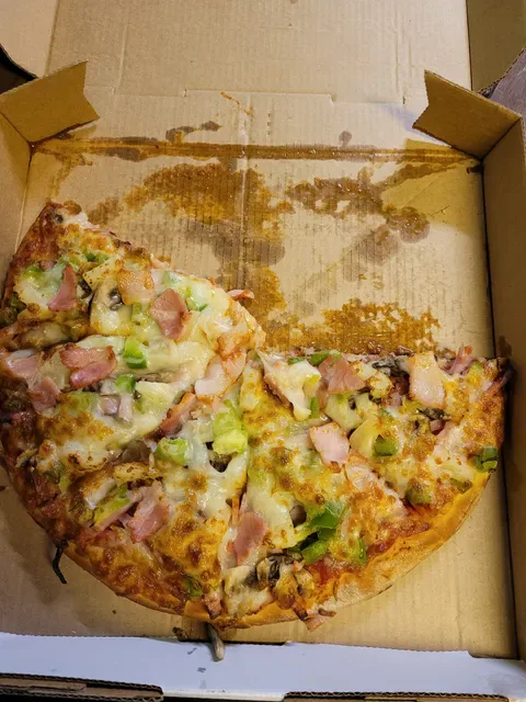 Vinny’s Pizza Pasta Ribs Beenleigh