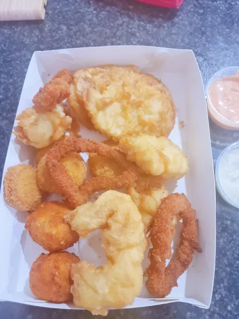 Woodridge Seafood Lovers
