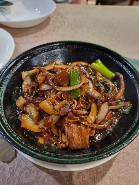Ya Hoo Restaurant (Chinese and Malaysia cuisine)