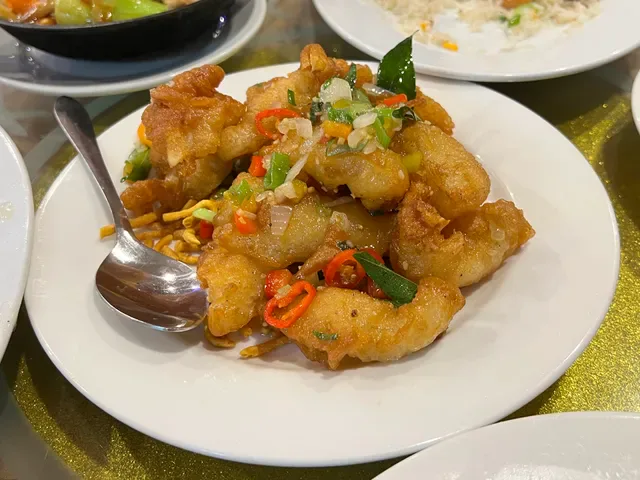 Ya Hoo Restaurant (Chinese and Malaysia cuisine)