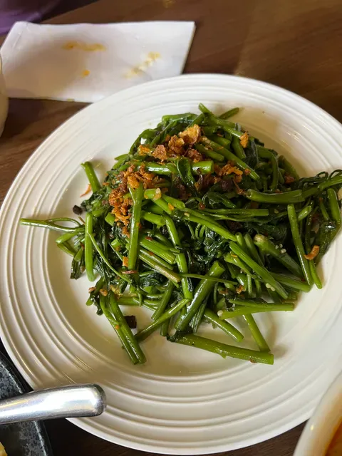 Ya Hoo Restaurant (Chinese and Malaysia cuisine)