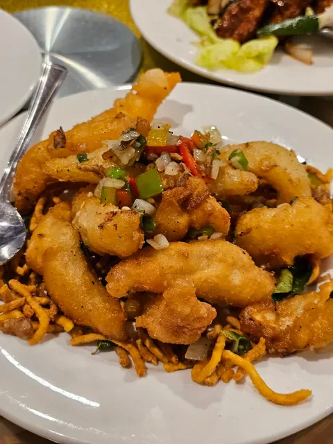 Ya Hoo Restaurant (Chinese and Malaysia cuisine)