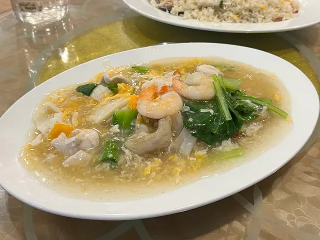 Ya Hoo Restaurant (Chinese and Malaysia cuisine)
