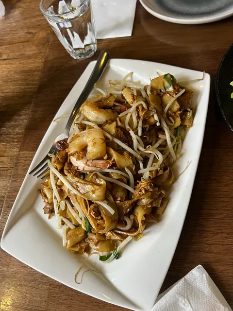 Ya Hoo Restaurant (Chinese and Malaysia cuisine)