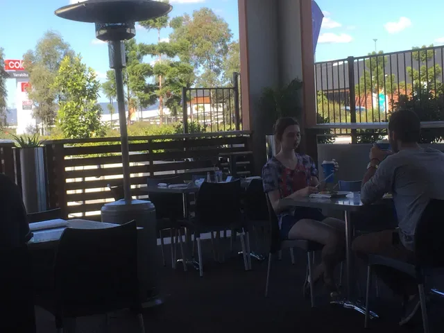 Yarrabilba Coffee Hub & restaurant