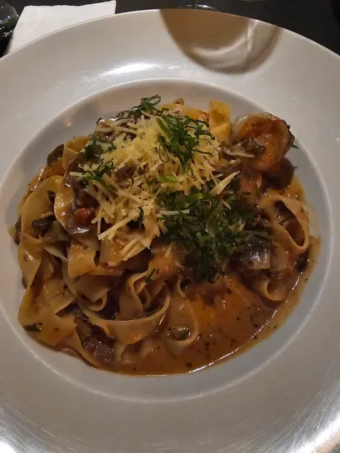 Amici Restaurant & Pizzeria