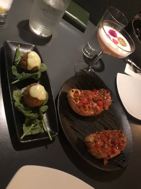 Amici Restaurant & Pizzeria
