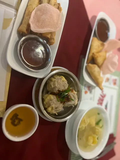 Chinese Holiday Restaurant