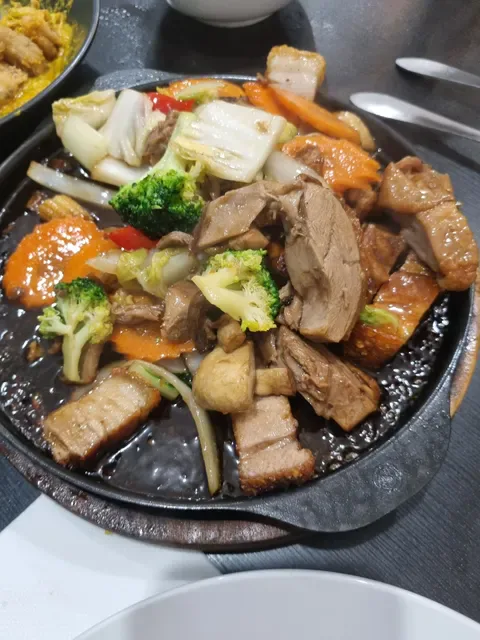 Chok Chai Thai Restaurant