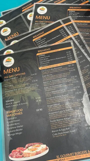 Coco's By The Lake