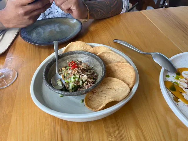 Dee Den Restaurant