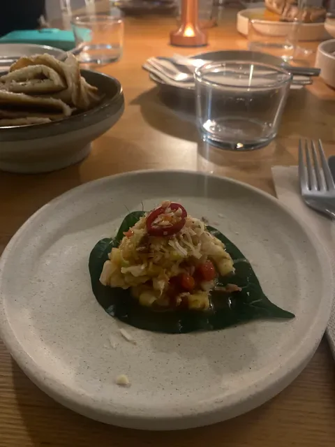 Dee Den Restaurant