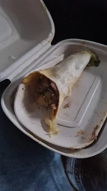 Guzman y Gomez - Birtinya