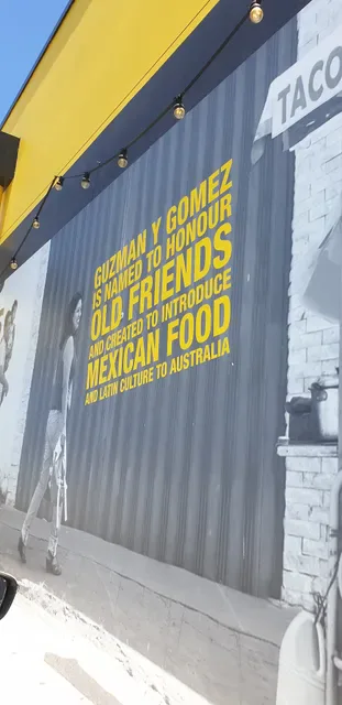 Guzman y Gomez - Birtinya
