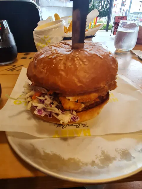 Hello Harry The Burger Joint (Birtinya)