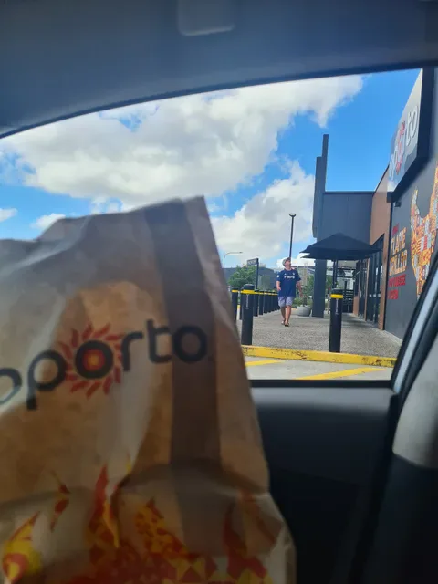 Oporto Birtinya Drive Thru
