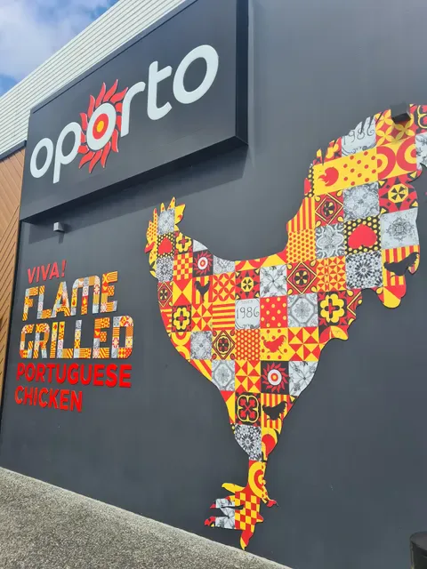 Oporto Birtinya Drive Thru