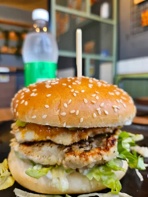 Oporto Birtinya Drive Thru