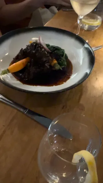 Orléans Restaurant and Bar