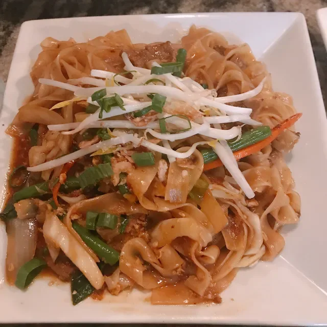 Salisa’s Thai and Asian Foods