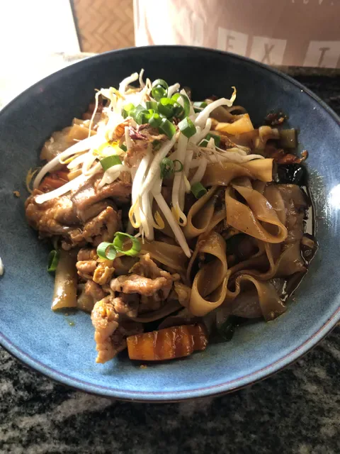 Salisa’s Thai and Asian Foods