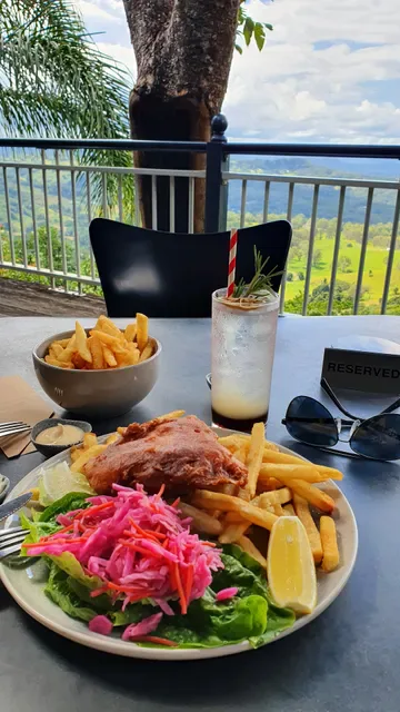 The Edge Cafe, Bar & Restaurant