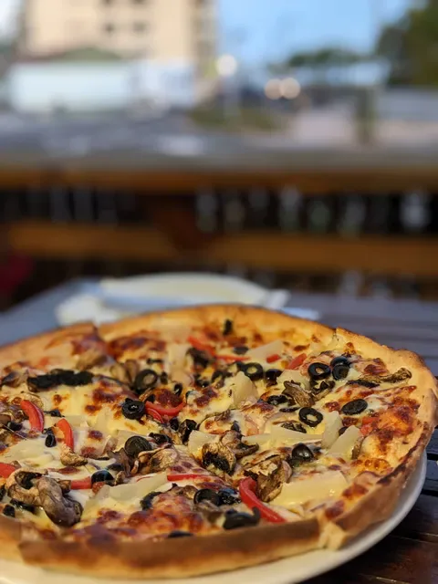 Tredici Woodfired Pizza Bar & Restaurant Caloundra