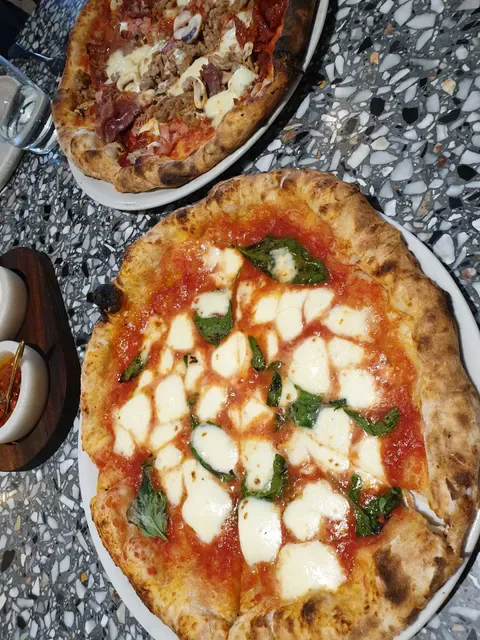 400 Gradi - Adelaide