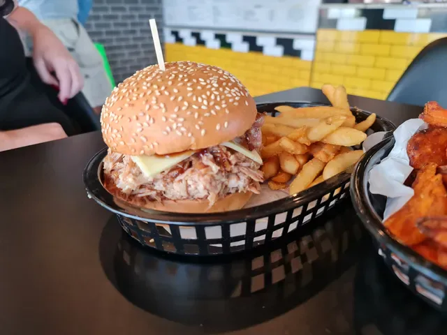 American Burger Bar