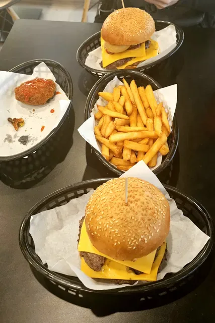 American Burger Bar