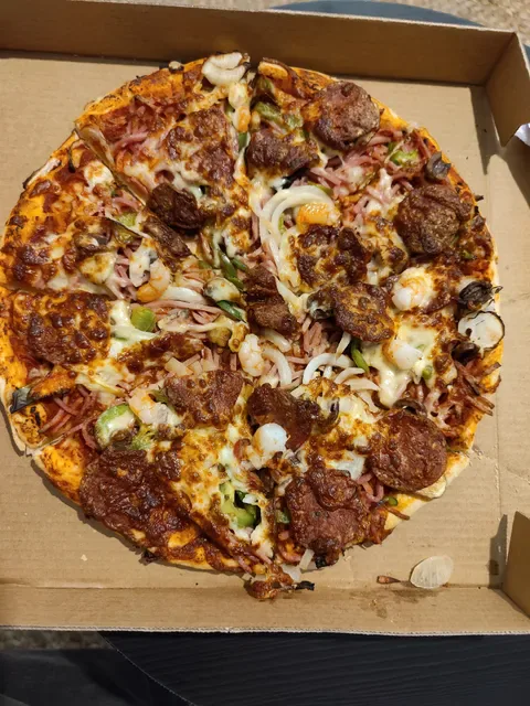 Amici Pizza Cafe