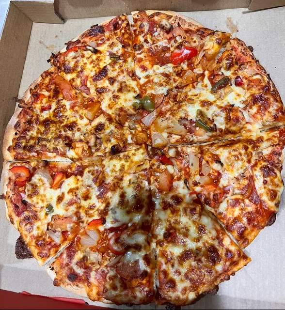 Amici Pizza Cafe