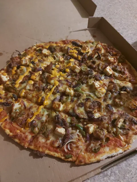 Amici Pizza Cafe