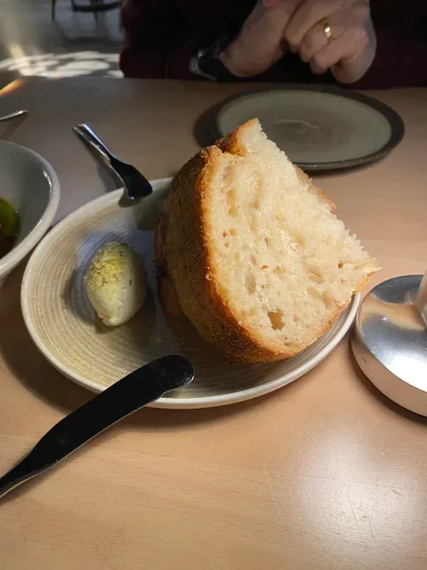 Aurora Restaurant