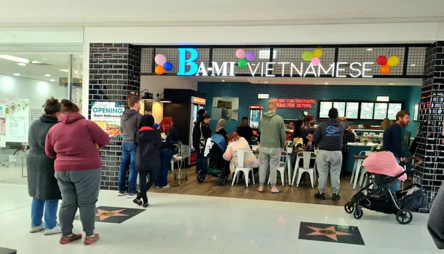 Bami Hollywood Plaza